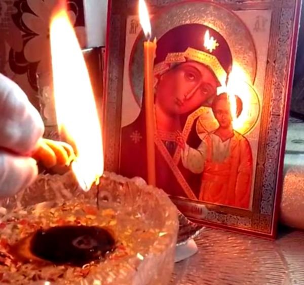 Protection through the Icon