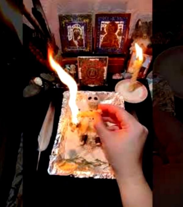 Wax casting through Icons